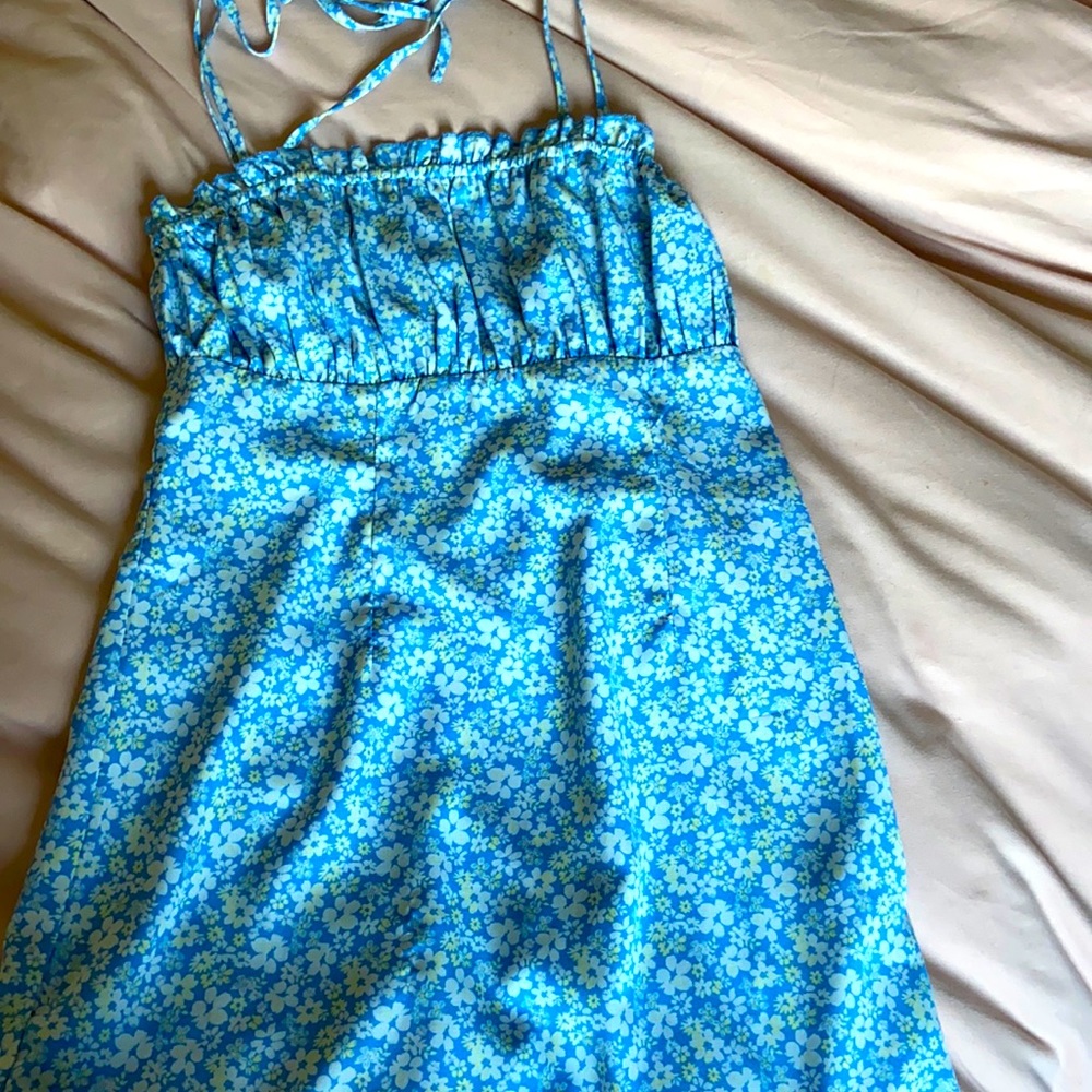 Forever 21 floral tie strap dress